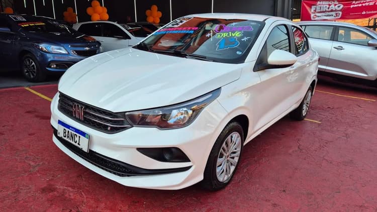 Fiat Cronos Drive 1.3 8V Flex 2023
