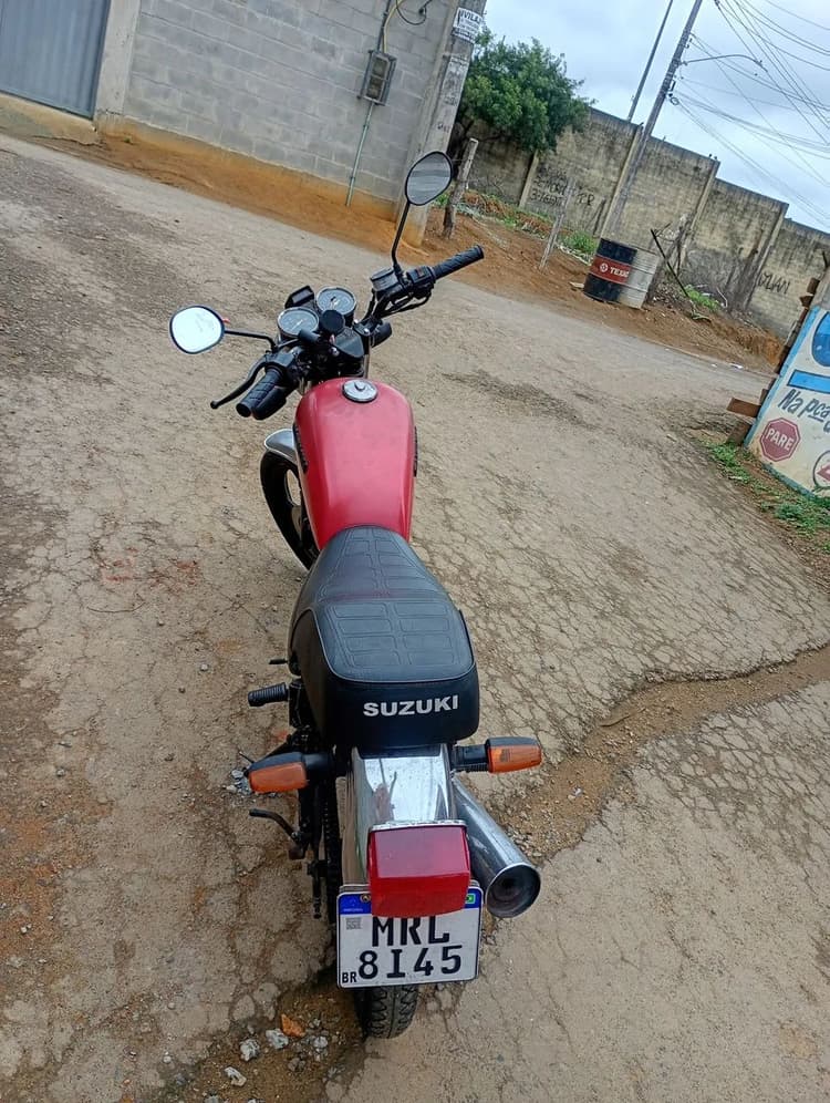 vendo Suzuki intruder 