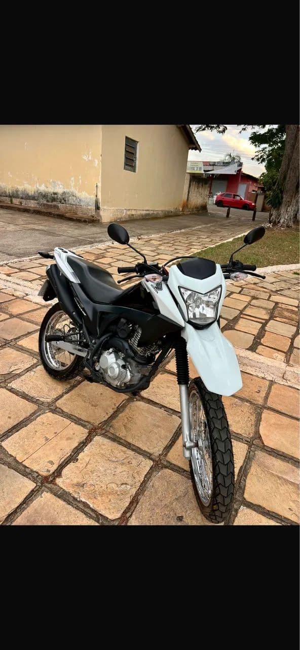 Honda Bros 2015
