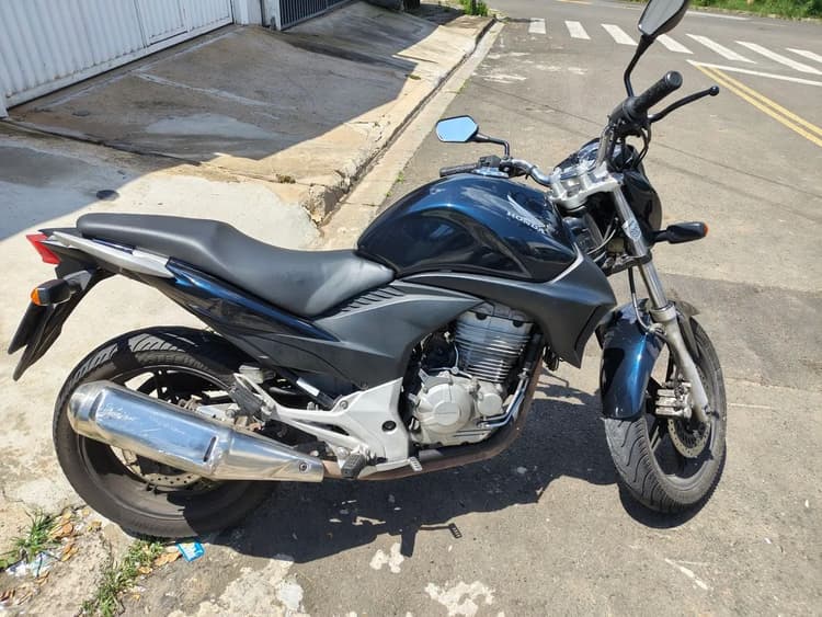 Honda CB 300R 2012