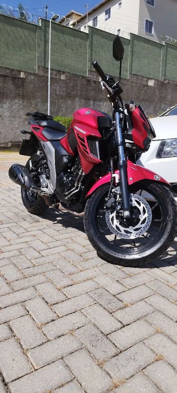Fazer 250