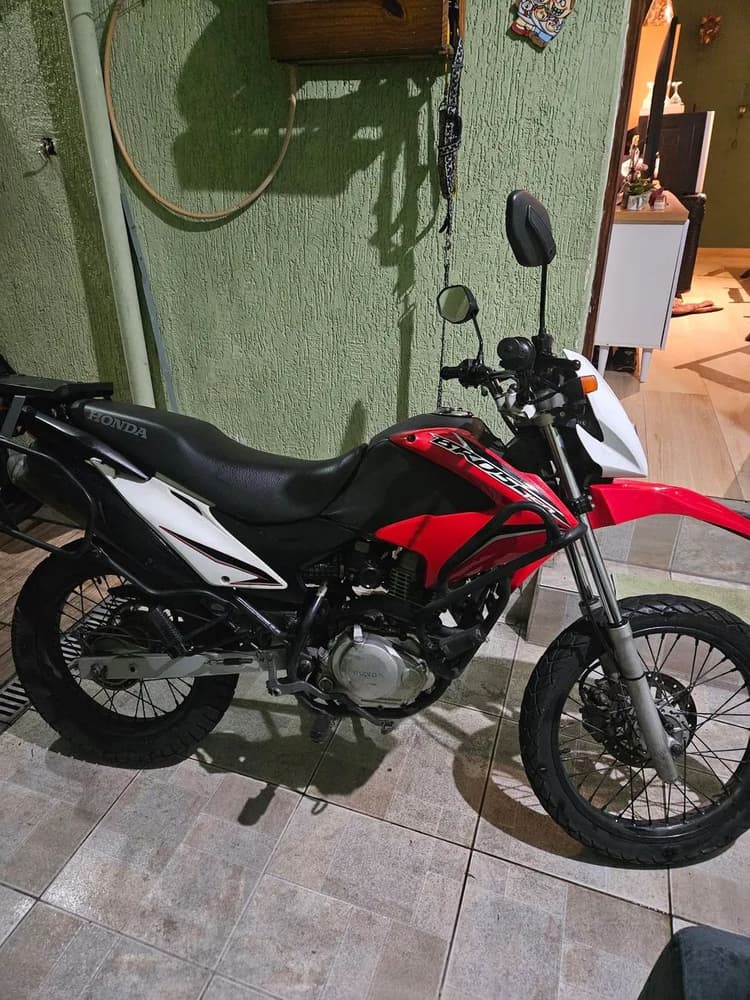 Honda bros 150 ESD