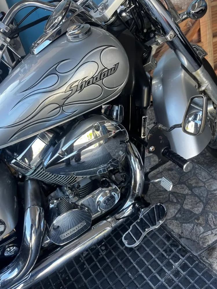 Honda shadow