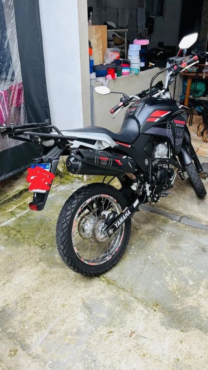 XTZ Lander 250
