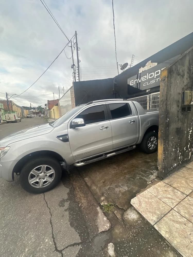 Ford Ranger Limited 2.5 16V 4X2 CD Flex 2015
