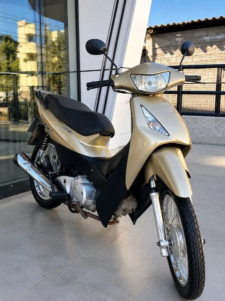 Biz 125 es 2010 