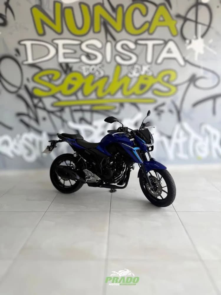 Fz 250, 2025. ?