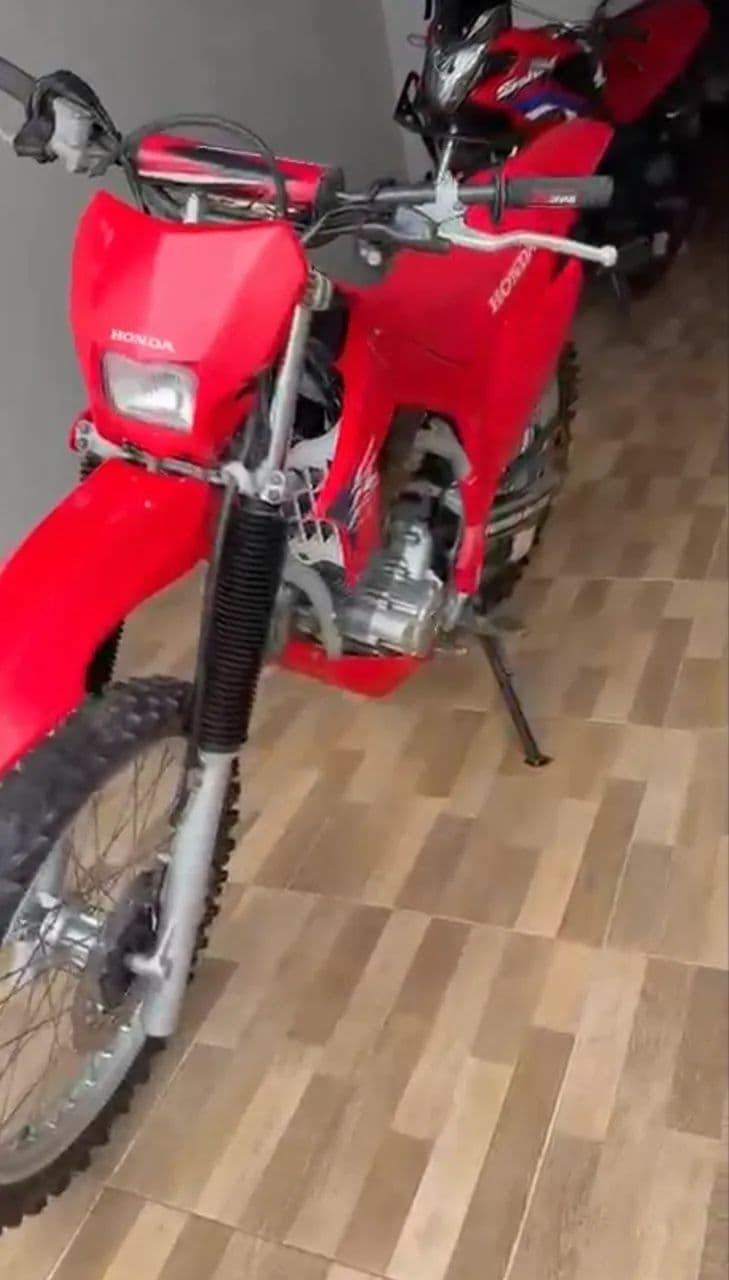 CRF 2025 250Cc moto extra 