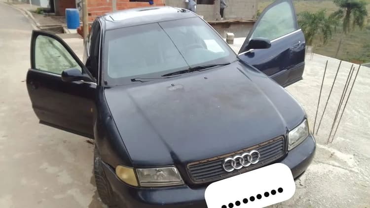 Audi A4 2.4 30V Tip./multitronic 1999