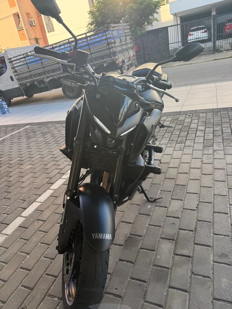 Yamaha MT03 modelo 2026 conecte 322cc?