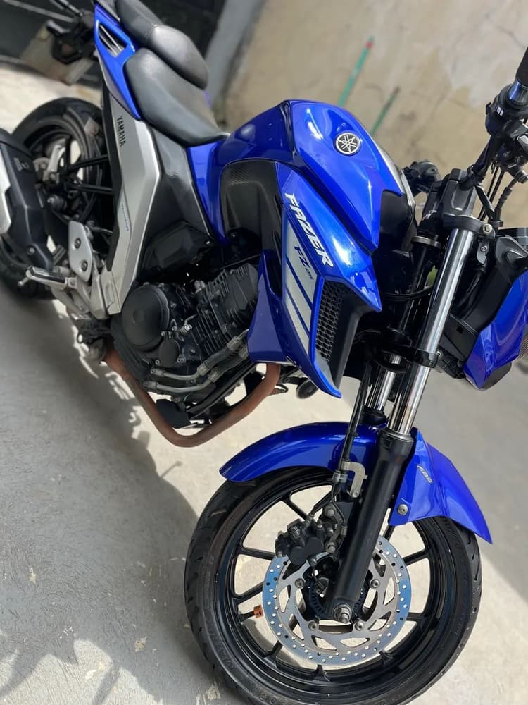 Fazer 250 azul top 
