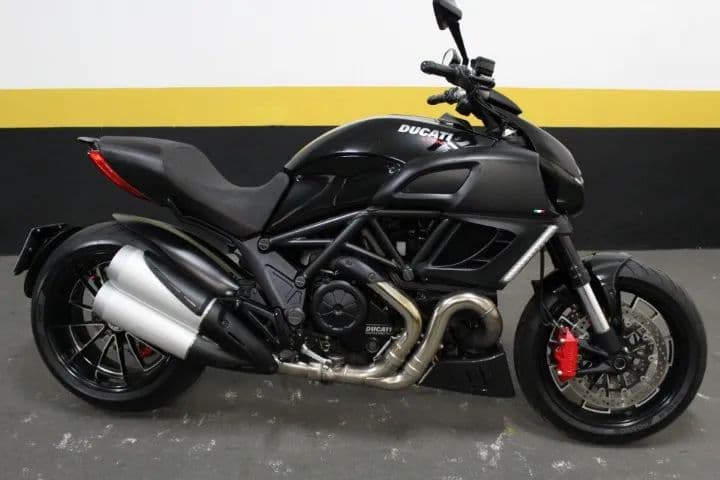 DUCATI DIAVEL 1198