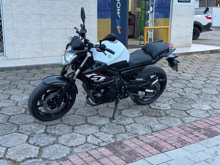 Yamaha XJ6 N SP ABS