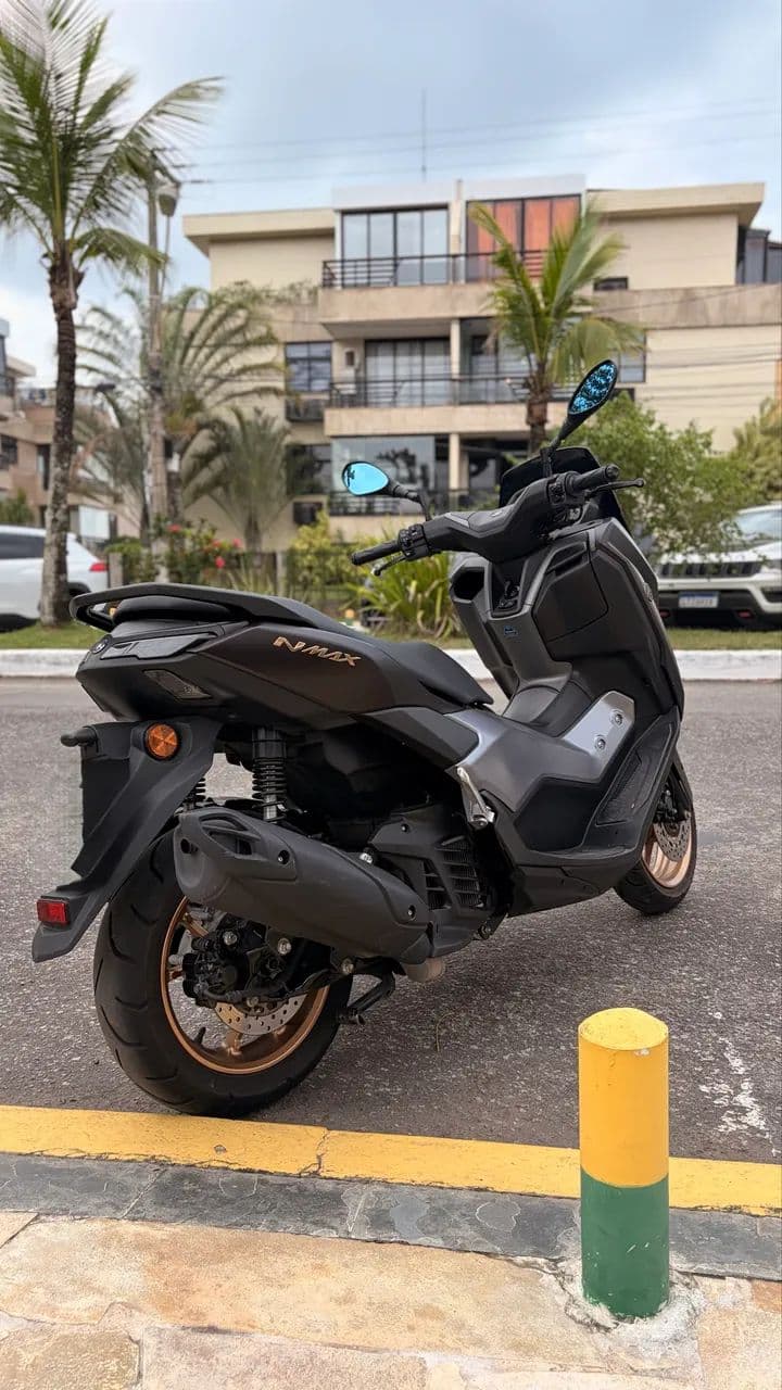 Nmax Connected 2025