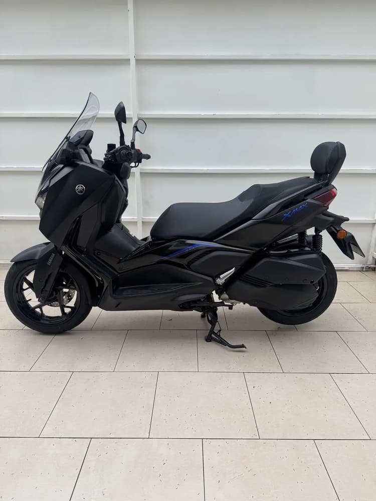 Yamaha X Max 300 conect 