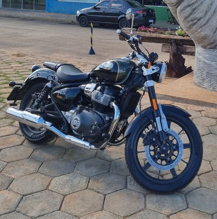 Super Meteor 650 Interstellar Green