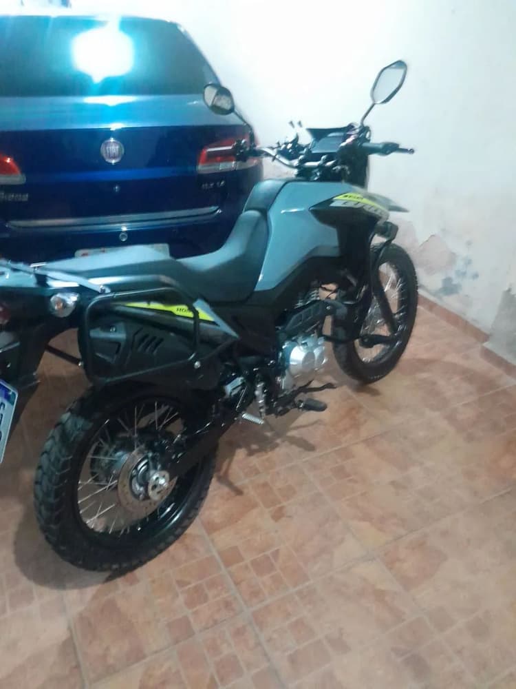 Bros 160