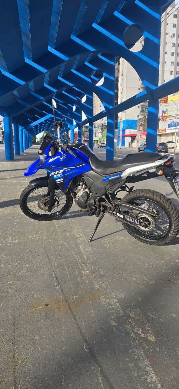 Xtz Lander 250