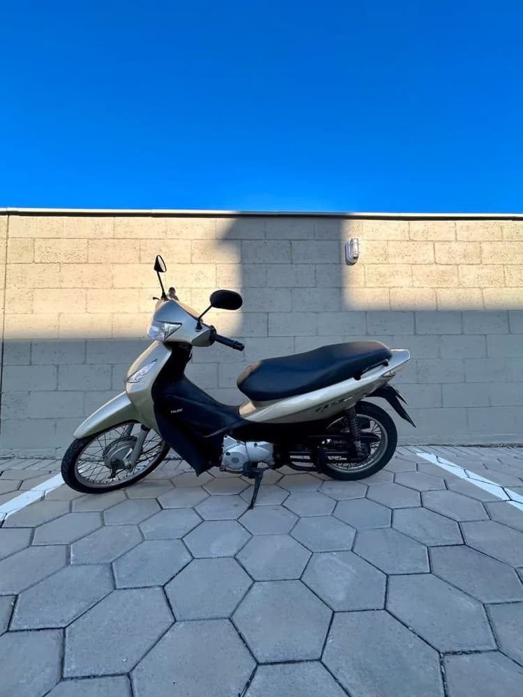 BIZ 125ES