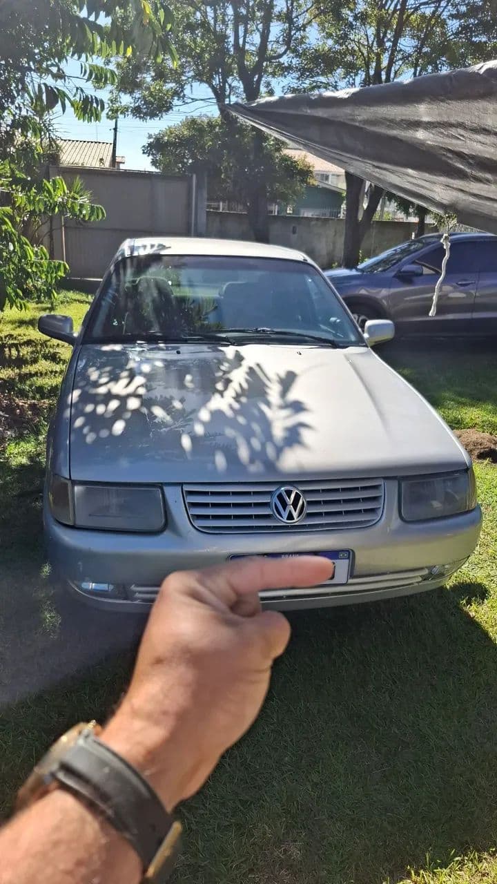 Volkswagen Santana 1.8 MI (álcool) 2002