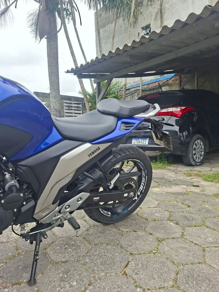 Fz25/ Fazer 250