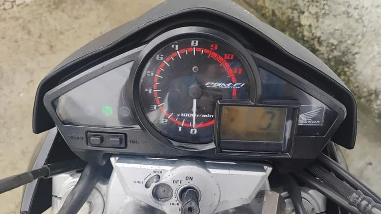 CB 300R