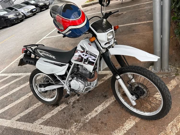 XR 200 
