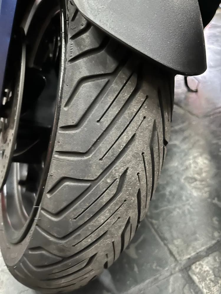Xmax 250