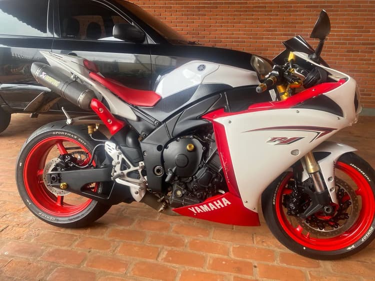 R1 2009