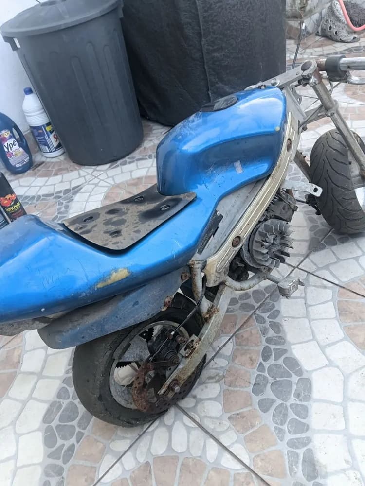 Mini moto 49cc motor 2 tempos