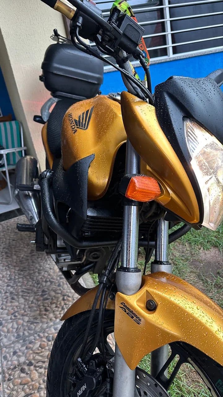 Cb300 
