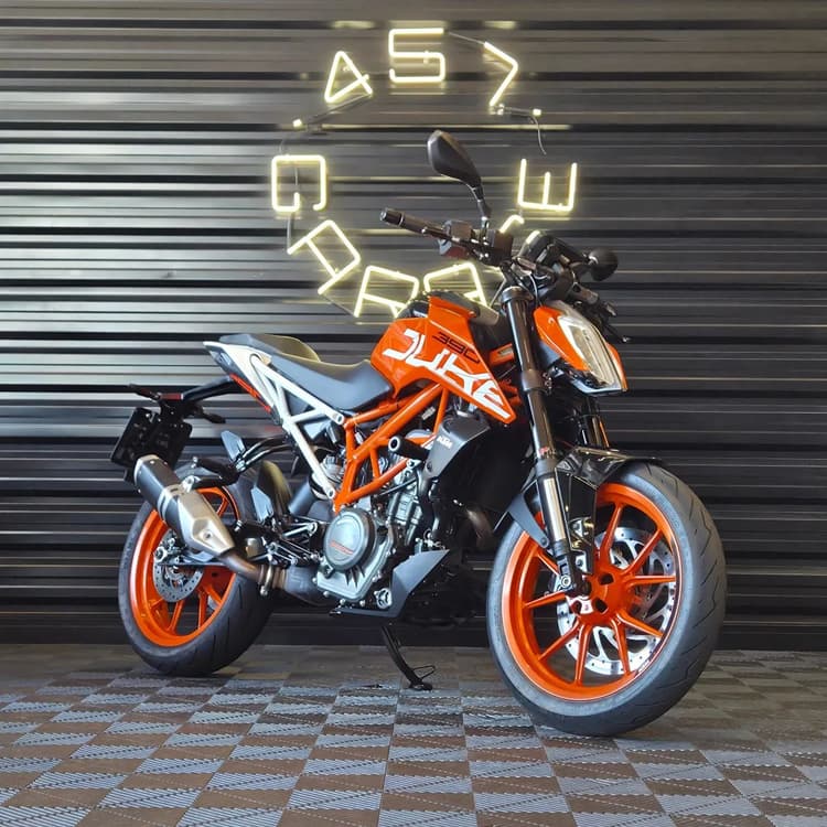 DUKE 390  LARANJA 2020/2021