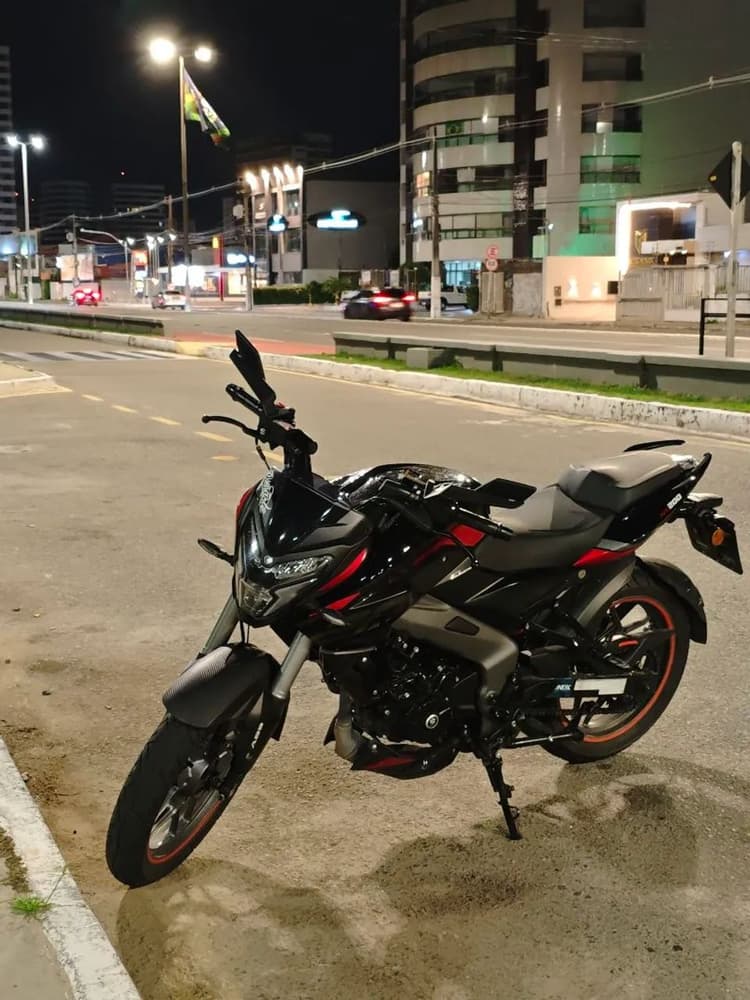 Bajaj Dominar NS200 2026 Quitada - 10.200 km
