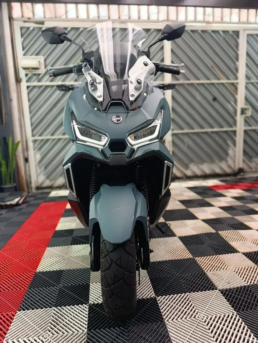 Adx 150