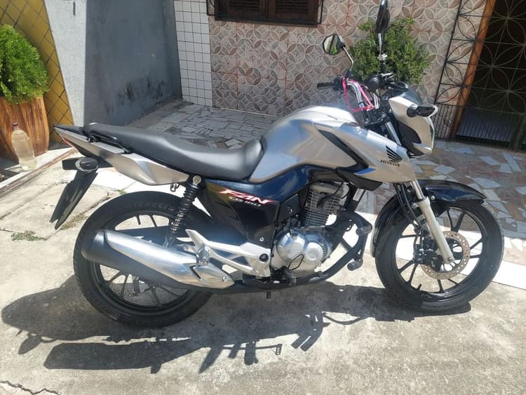 CG Titan 160 Prata