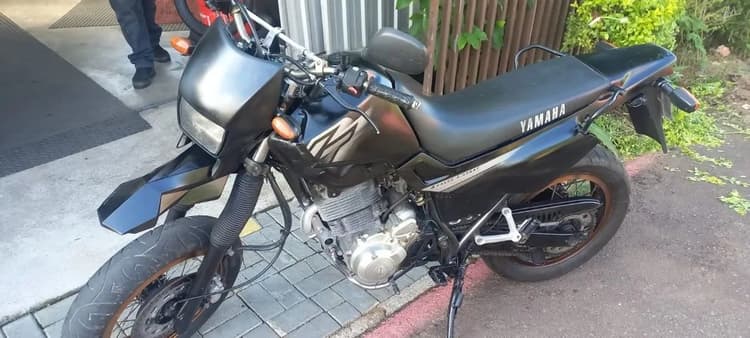 YAMAHA XT 600 E