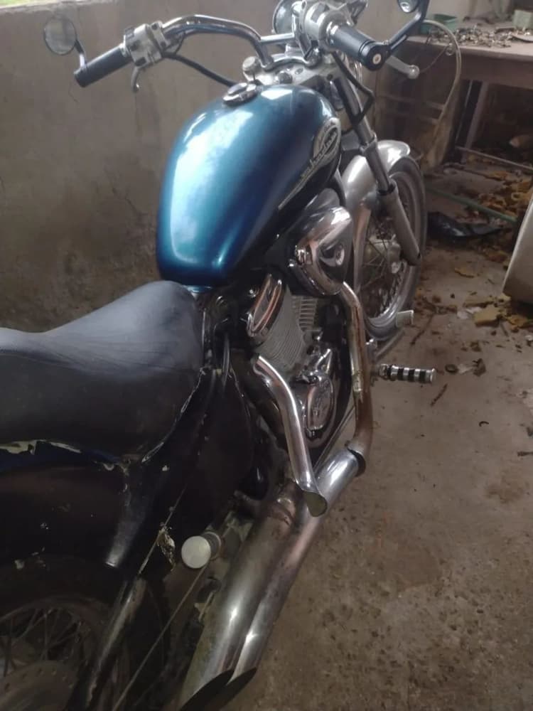 Shadow 660