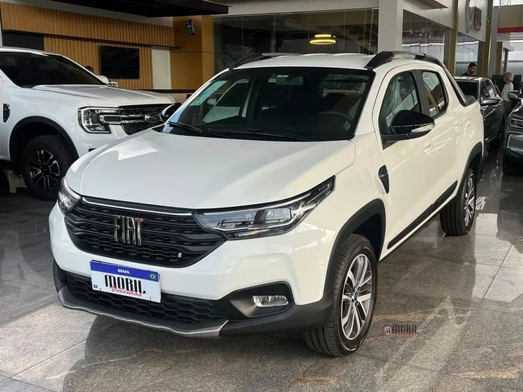 Fiat Strada Volcano 1.3 Flex 8V CD 2026
