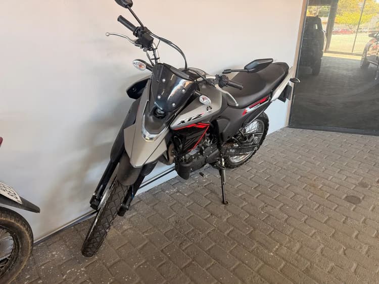 Xtz Lander 250 