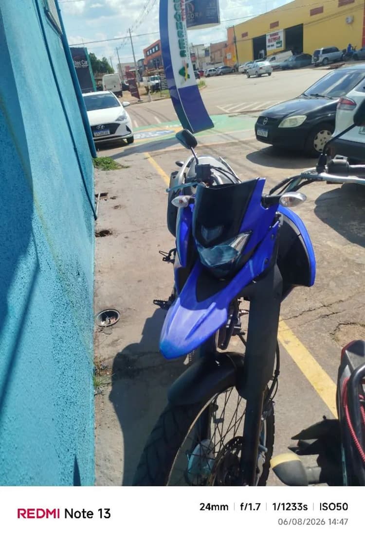 Moto lander 250 