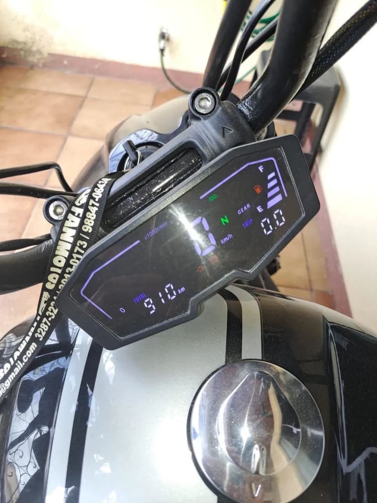 Moto shineray custom