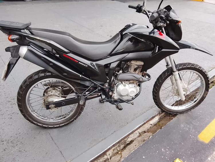 Bros 2018 $15.300 