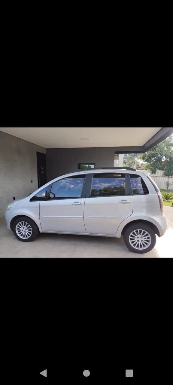 Fiat Idea Essence Dualogic 1.6 Flex 16V 5P 2011