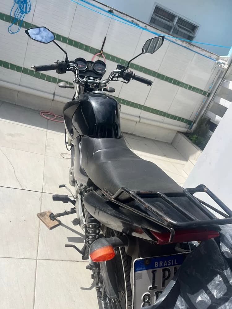 Vendo moto ybr 125 