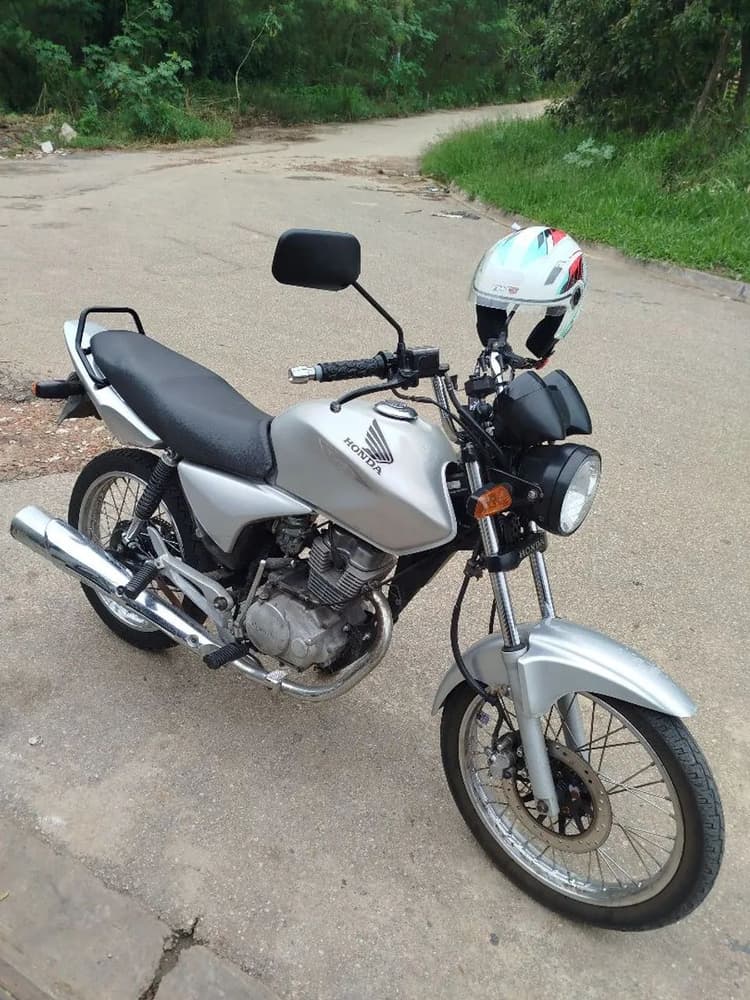 Moto tinta 150