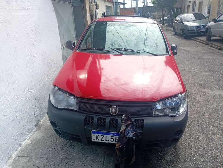 Fiat Strada 1.4 MPI Fire Flex 8V CS 2011