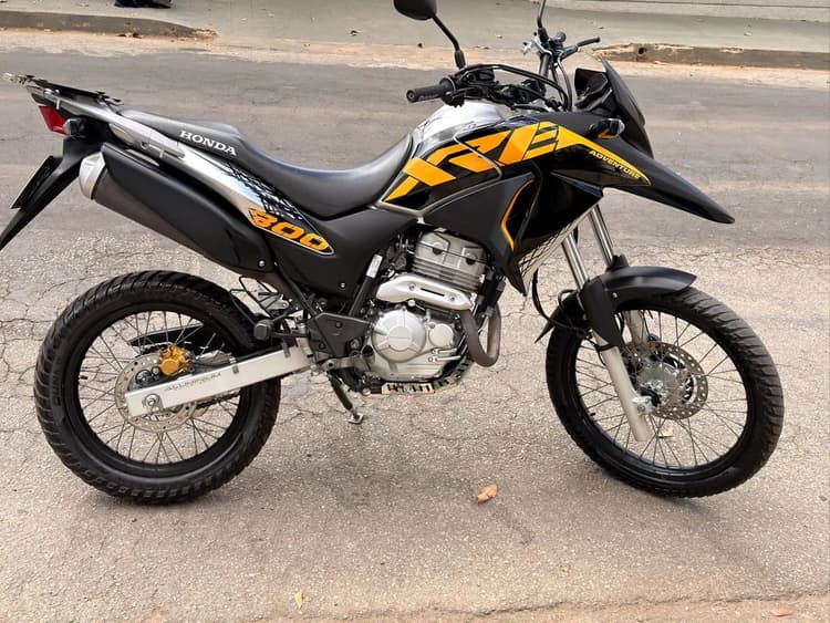 XRE 300 Adventure ABS 