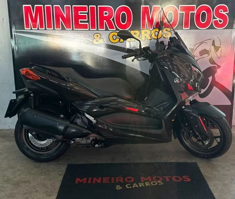 XMAX 250 ABS