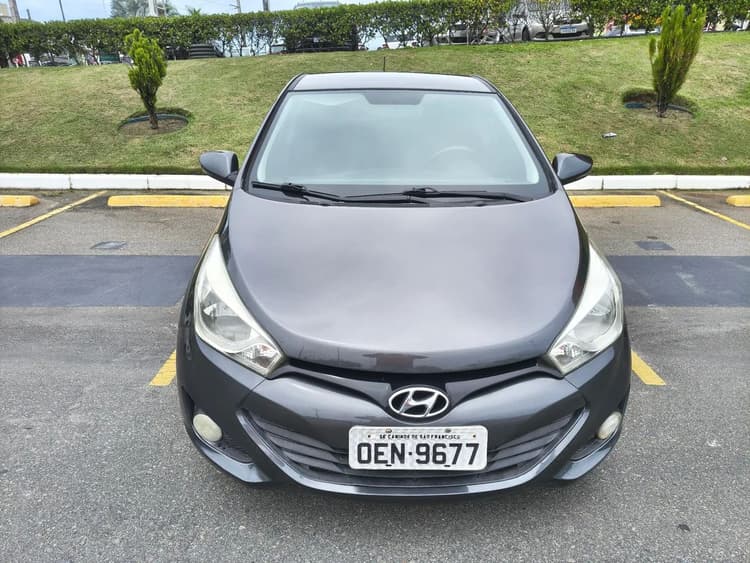 Hyundai HB20 Premium 1.6 Flex 16V Mec. 2013