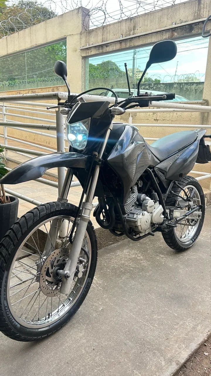 LANDER 250 